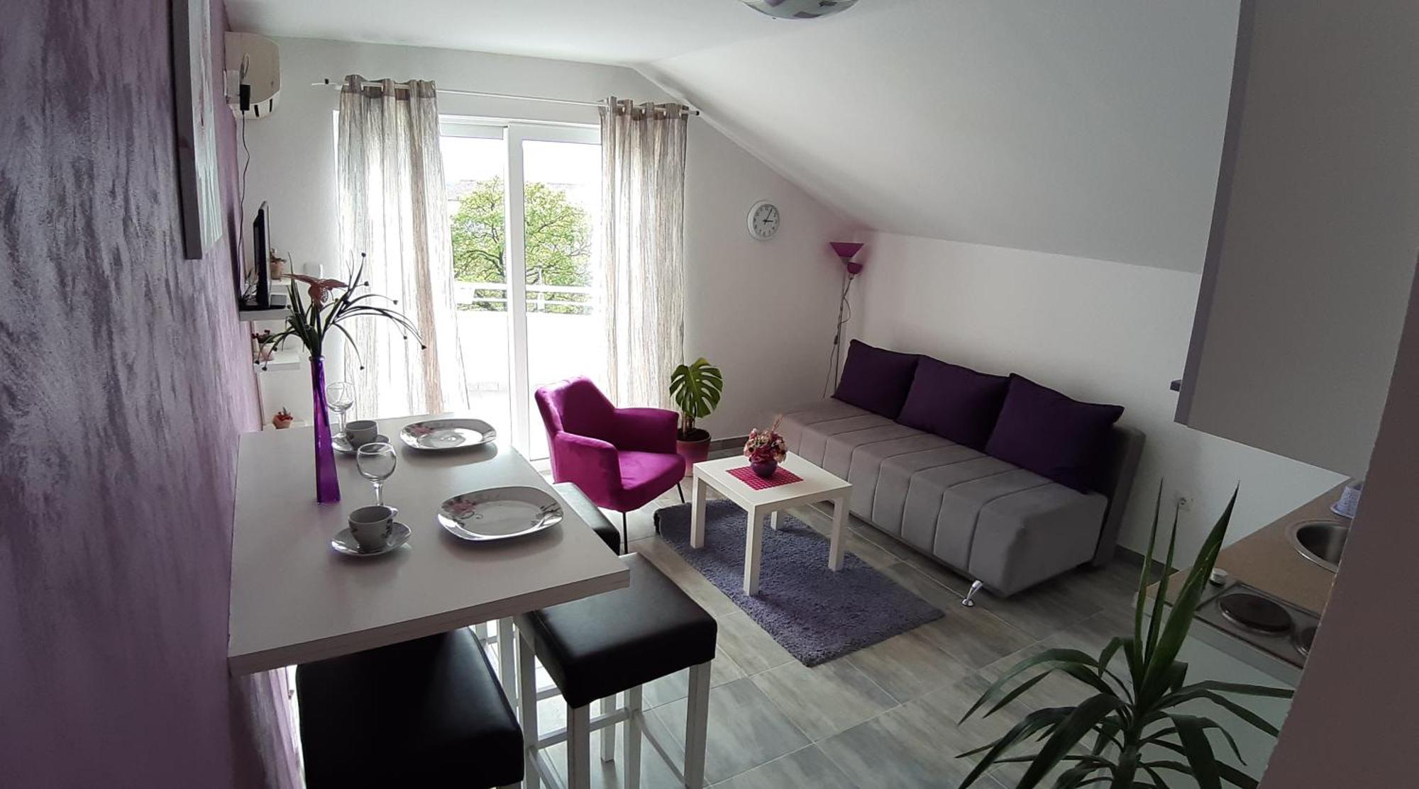 Apartments Kuc Tivat Pokoj fotografie